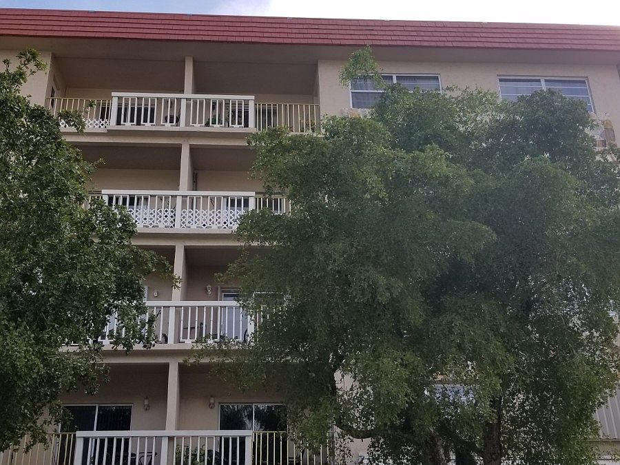1st image of 1120 99th St APT 504