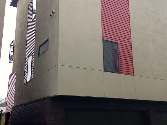 4th image of 1702 S Lamar Blvd Unit 19