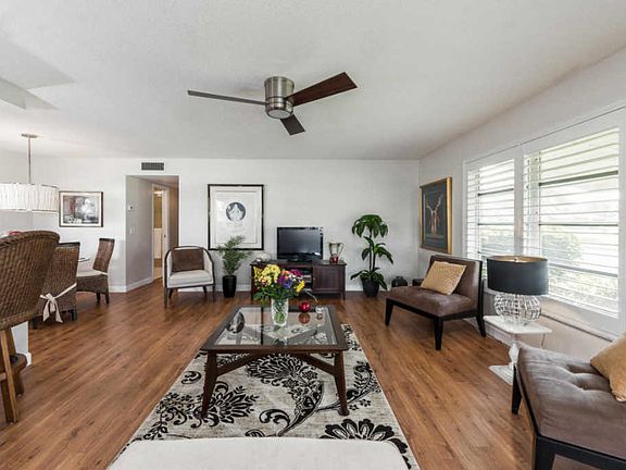 5th image of 857 North Dr APT D