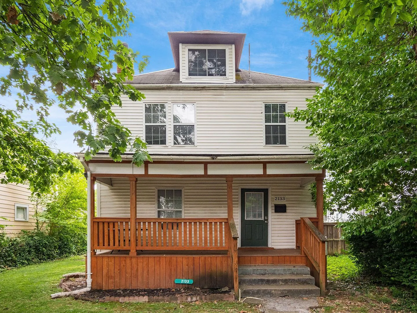 5 bed, 2.0 bath, $3,595 — Photo 1