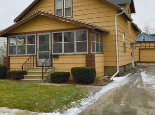 904 Fraser St, Bay City, MI 48708