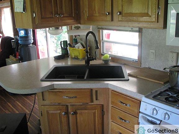 4th image of 1410 N 10th St