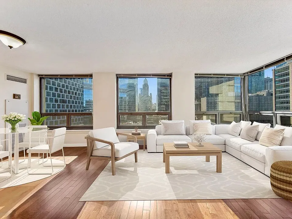 440 N Wabash Ave #2420