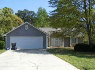 1722 Greyleaf Ln, Dacula, GA 30019