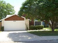 1st image of 16518 Hunting Glen St