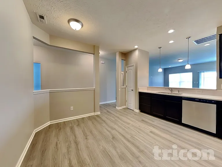 2771 Anchusa Dr — Photo 4