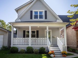 2960 S Herman St, Milwaukee, WI 53207