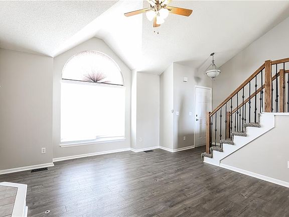 3rd image of 8424 NE 107th Ct