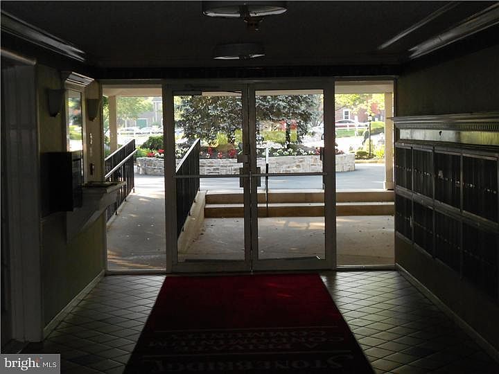 2nd image of 300 Byberry Rd APT L13