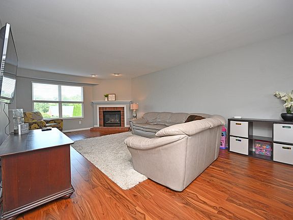 5th image of 7601 Cloudstone Dr