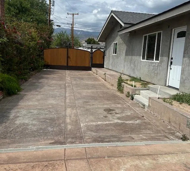 2589 Amanda St #B — Photo 10