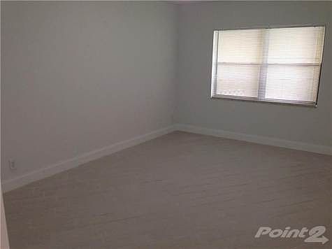 5th image of 8290 Lake Dr APT 145