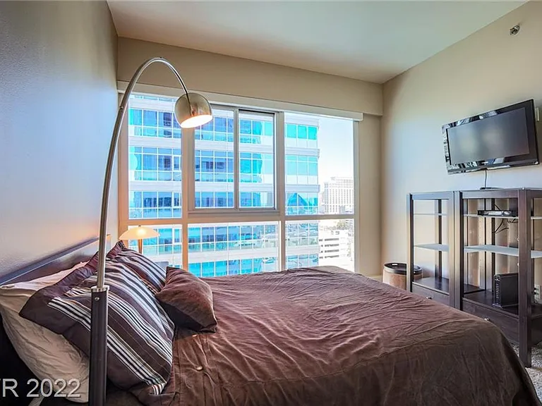4575 Dean Martin Dr #1112 — Photo 22