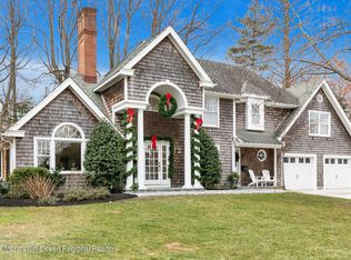 21 Blossom Rd, Rumson, NJ 07760
