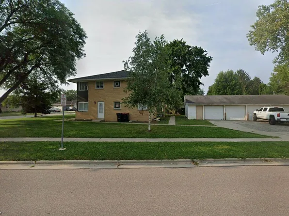 565 Crestview Dr APT 1, Waterloo, WI 53594