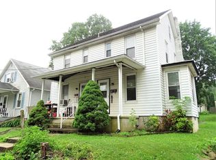 200 Leaman St, Lititz, PA 17543