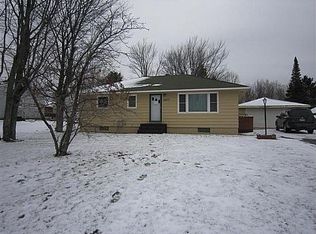 1627 E 39th St, Hibbing, MN 55746