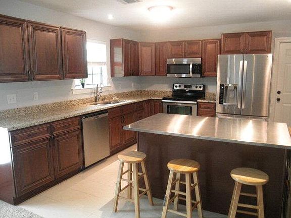2nd image of 3742 Pinnacle Place Dr