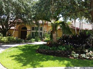 3547 Derby Ln, Weston, FL 33331