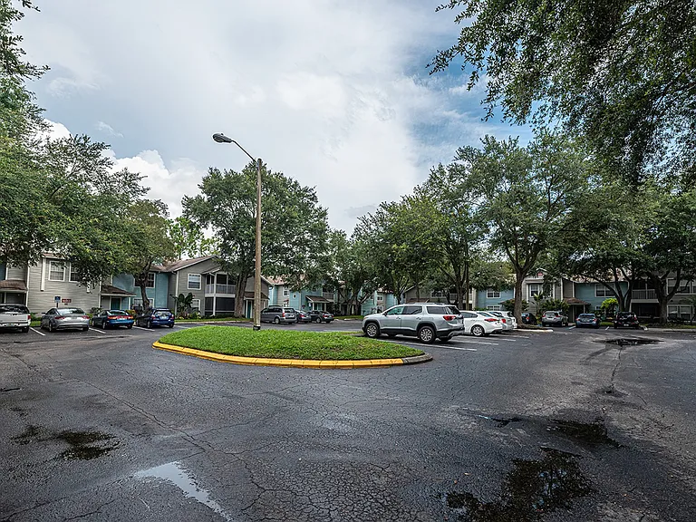 Madison Oaks Apartment Homes — Photo 42