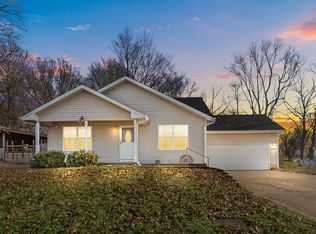410 N Gordon Avenue, Ash Grove, MO 65604