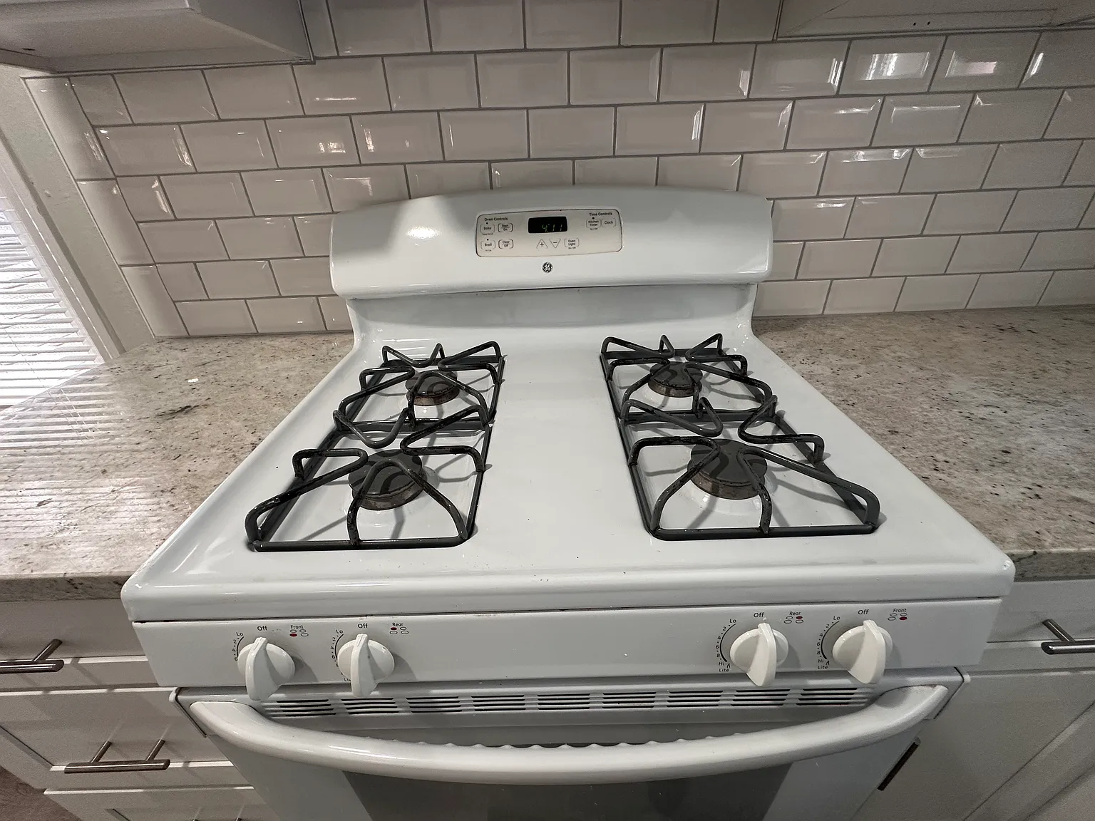 2 bed, $2,595 — Photo 4