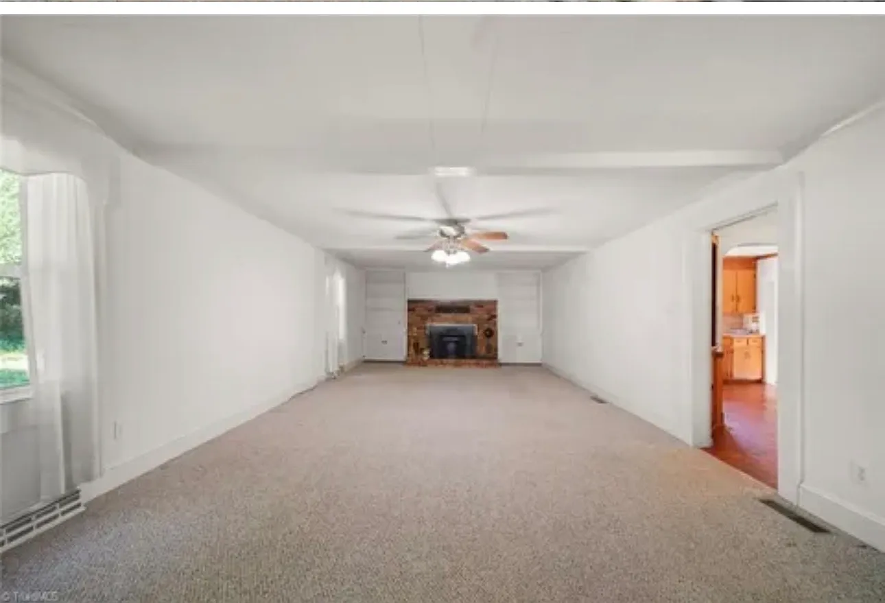 3 bed, 1423 sqft, $1,650 — Photo 3