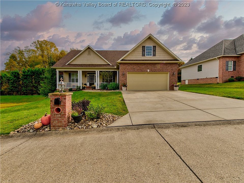 1st image of 4070 Farmington Dr