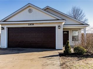 2939 Chestnut Ave, Springdale, AR 72762