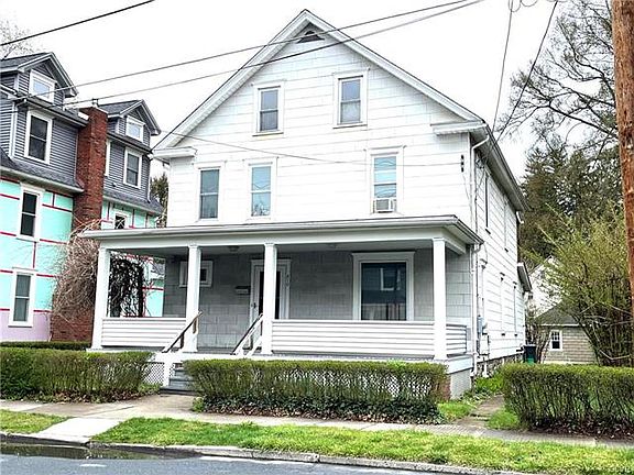 2nd image of 810 Thomas St