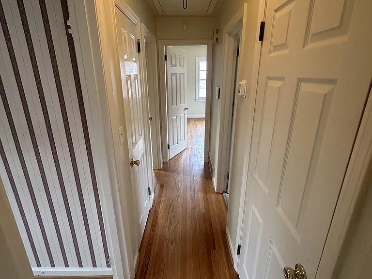 141 Dublin Ct — Photo 26