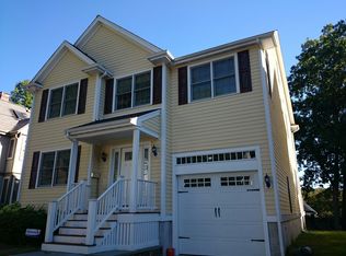 211 Temple St, West Roxbury, MA 02132