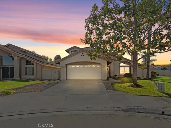 7931 Rose Ct, Highland, CA 92346