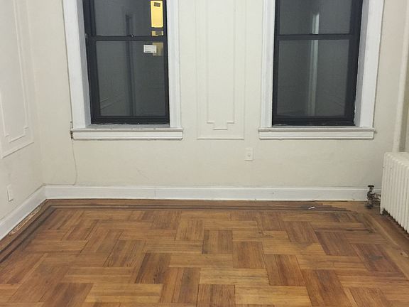 3rd image of 724 E 27th St APT 1A