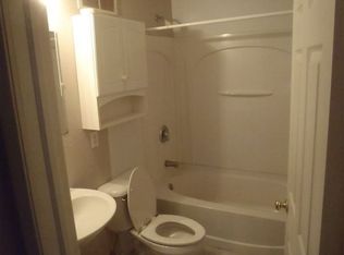 122 Union St APT 3, Adrian, MI 49221