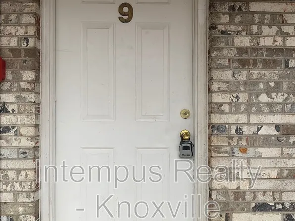 328 Dahlia Dr, Knoxville, TN