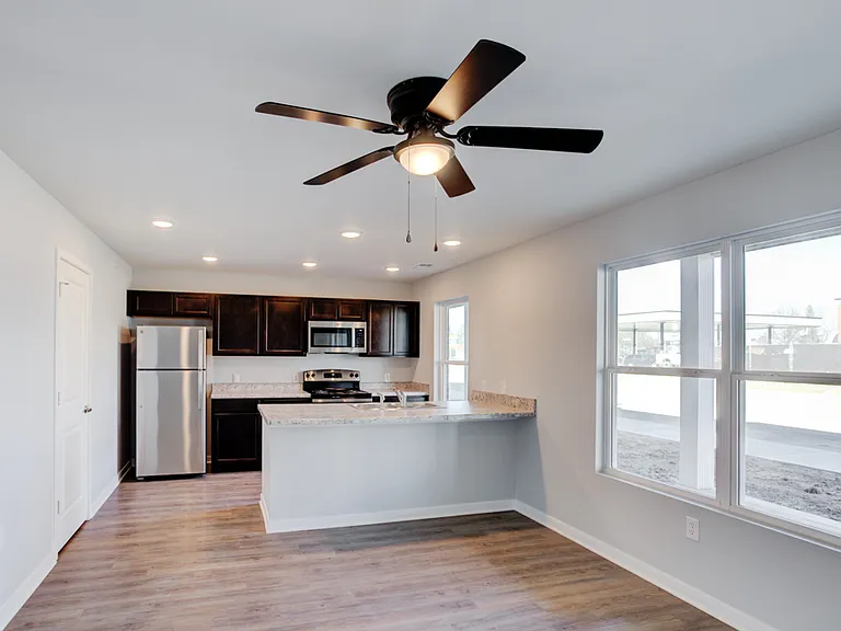 Cypress Point Apartments — Photo 45