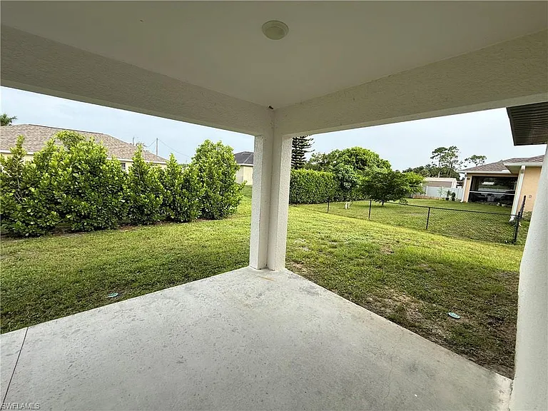 3446 NE 11th Ave — Photo 13