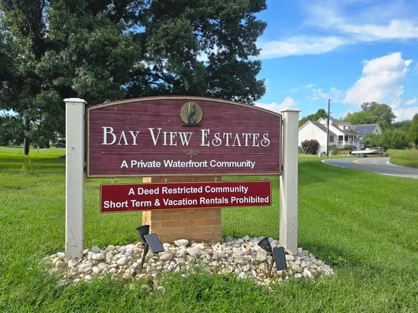76 Bay Cir, Earleville, MD 21919