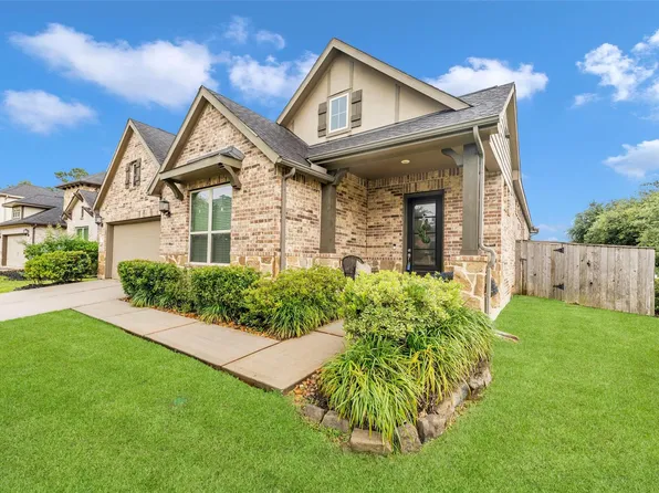 561 Rolling Brook Ln, Pinehurst, TX 77362