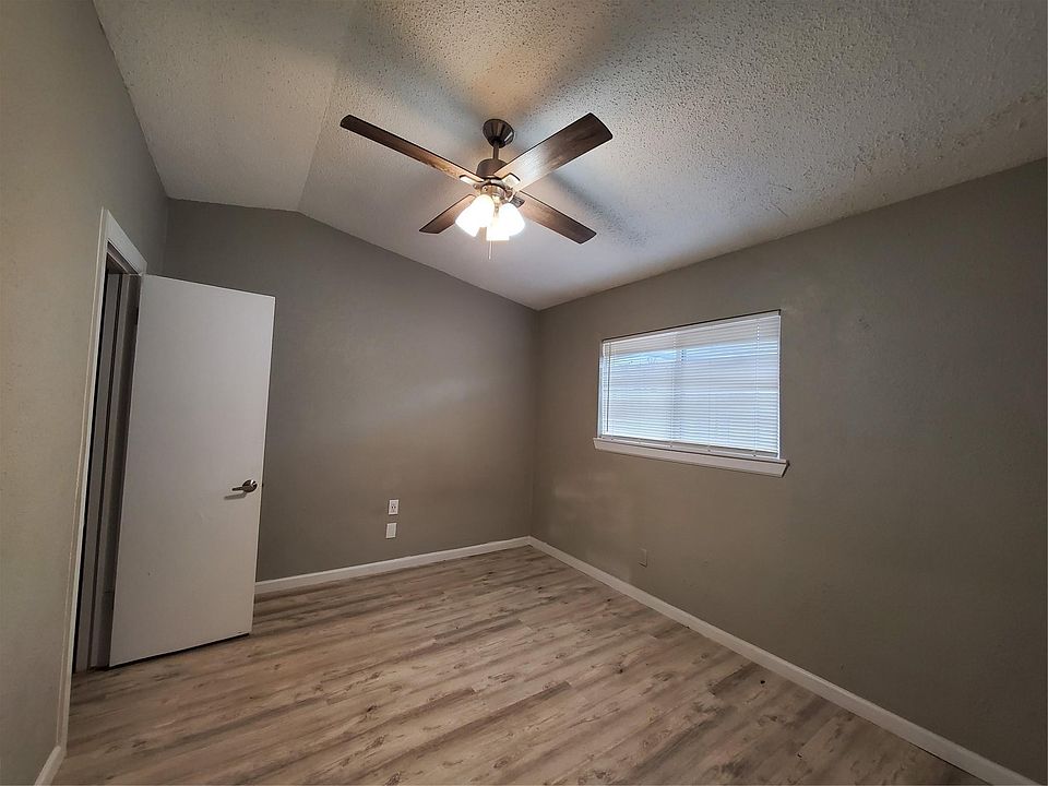 Redbird Quadplex 708 Redbird Dr Irving TX Zillow