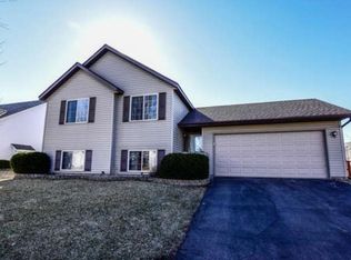 700 11th St, Farmington, MN 55024