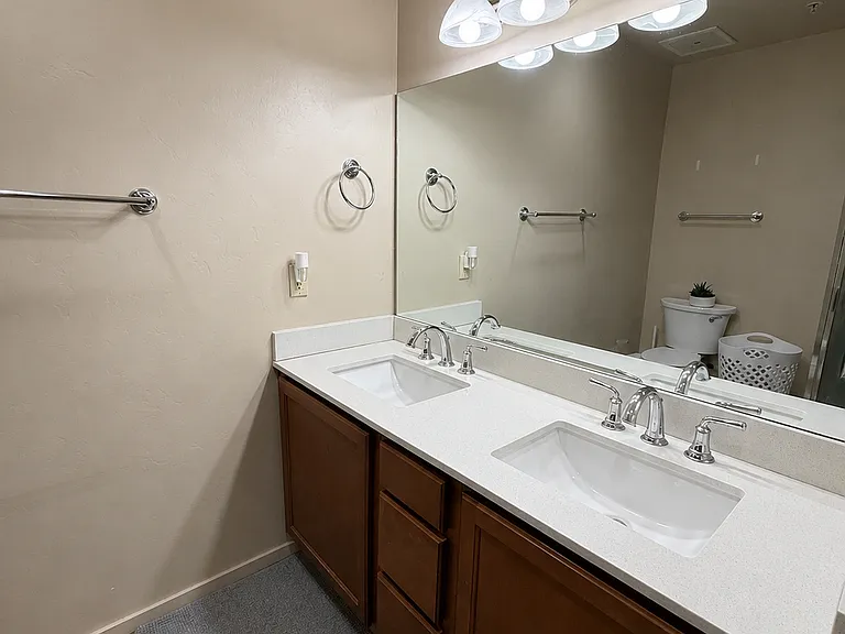 Hall Bathroom for 2nd Bedroom