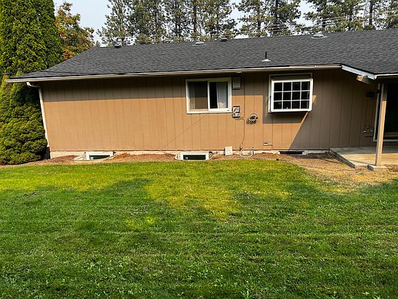 4th image of 2712 E 37th Ave