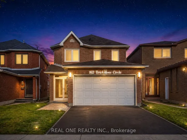 162 Brickstone Cir, Vaughan, ON L4J 7Y2