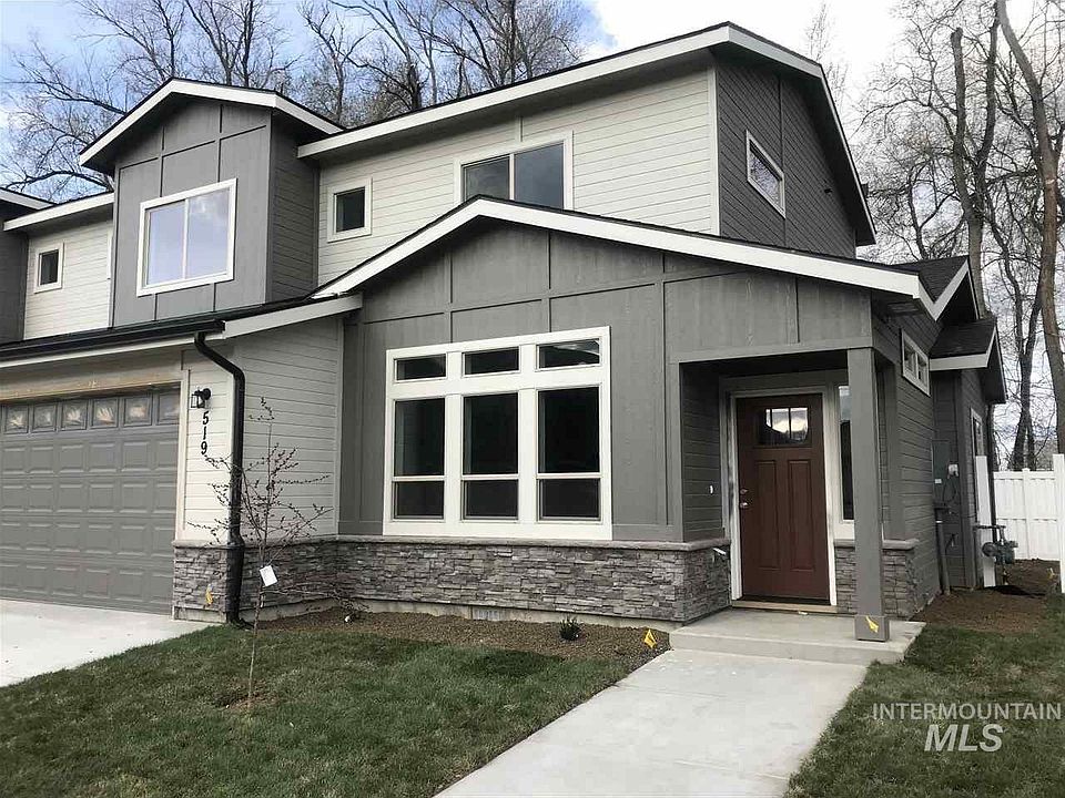 1st image of 519 N Escalade Pl