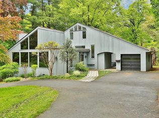 156 W Clinton Ave, Irvington, NY 10533
