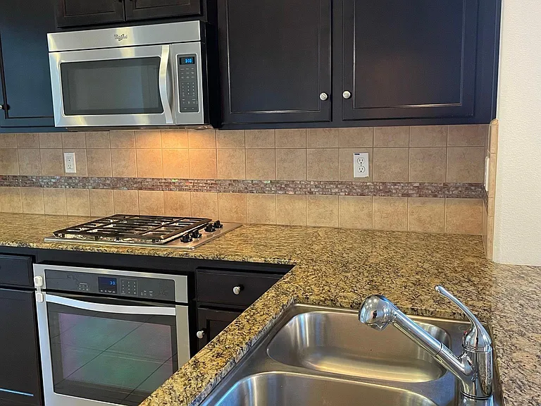 1594 Mosaic Way — Photo 17