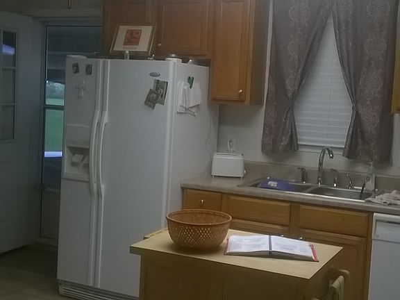 5th image of 2218 Ponderosa Dr