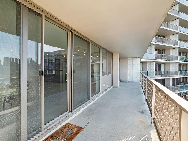 2401 Pennsylvania Ave #15A2 — Photo 26